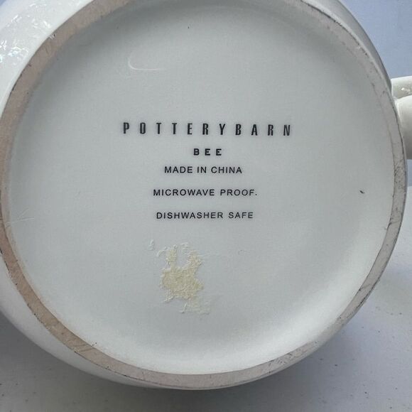 Vintage Pottery Barn BEE White China Tea Pot with mugs 8 oz - Picture 4 of 11
